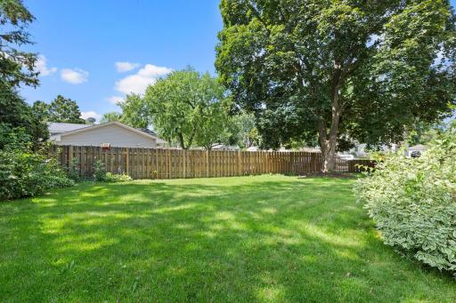 6836 Ewing Avenue N, Minneapolis, MN 55429