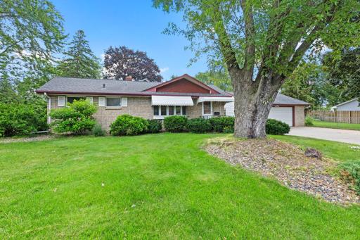 6836 Ewing Avenue N, Minneapolis, MN 55429