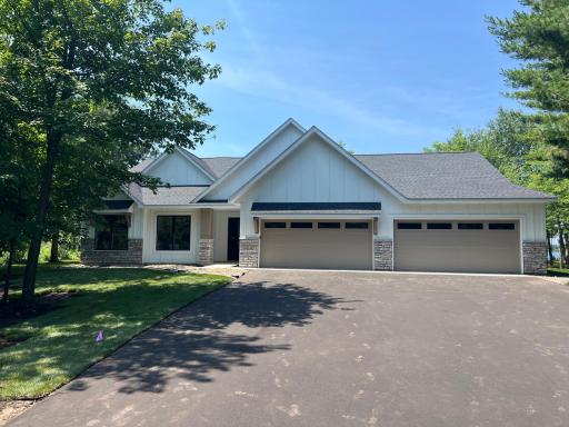 22133 Windy Ridge Road, Brainerd, MN 56401