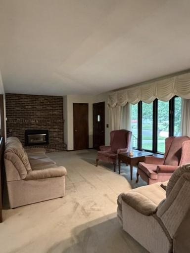 8633 Greenway Avenue S, Cottage Grove, MN 55016