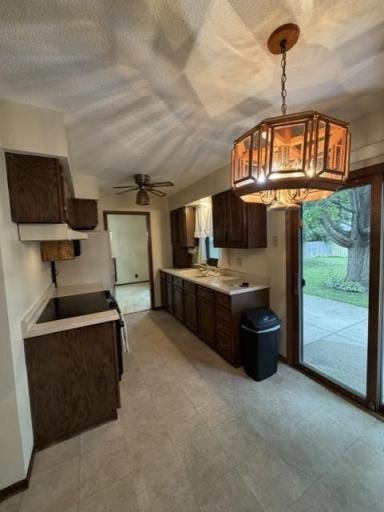 8633 Greenway Avenue S, Cottage Grove, MN 55016