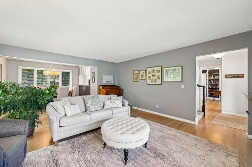 5551 W 93rd Street, Minneapolis, MN 55437