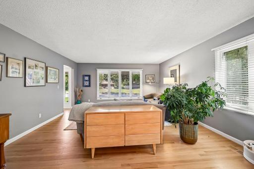 5551 W 93rd Street, Minneapolis, MN 55437
