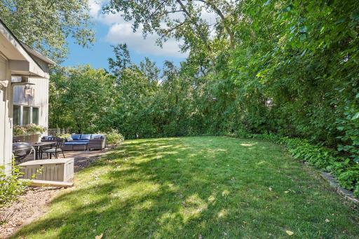 5551 W 93rd Street, Minneapolis, MN 55437