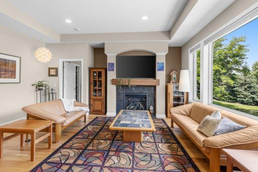 316 Wedgewood Circle, Hudson, WI 54016