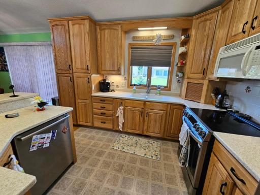 712 Mlinar Avenue, Spring Valley, MN 55975