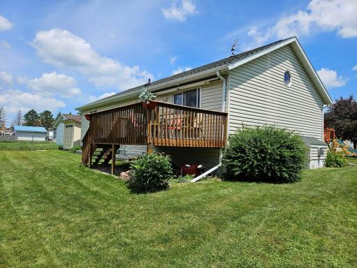 712 Mlinar Avenue, Spring Valley, MN 55975