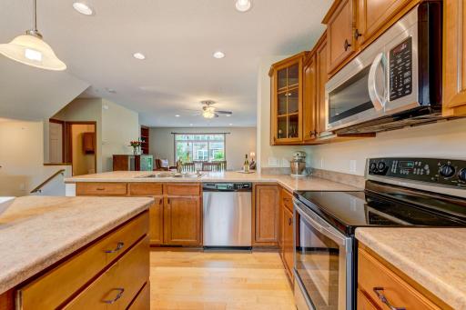 Photo of similar unit. Finishes, fixtures, colors, views, and other features may vary.