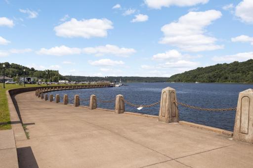 1110 William Street N, Stillwater, MN 55082
