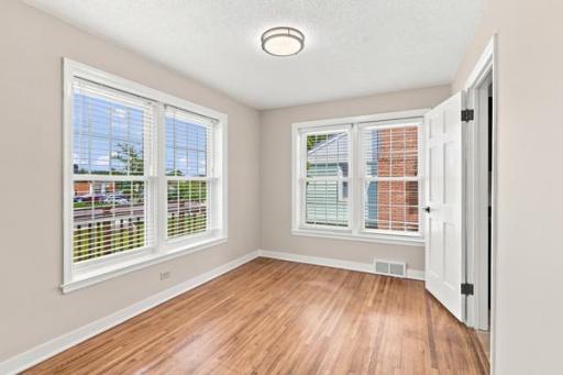 928 2nd Avenue E, Shakopee, MN 55379
