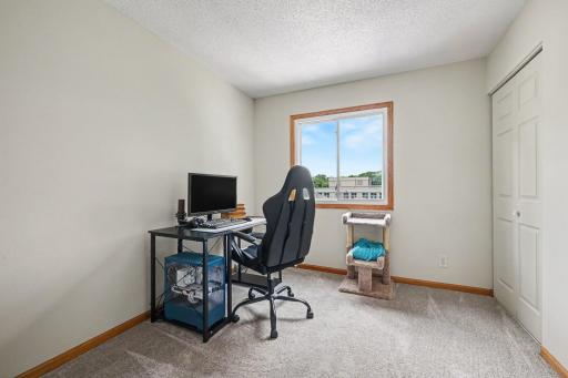 4920 Grenwich Trail N, Saint Paul, MN 55128