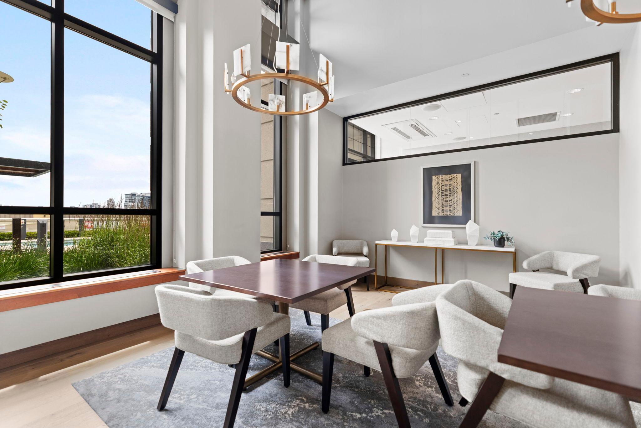 67-web-or-mls-100 3rd Ave S 705-177.jpg