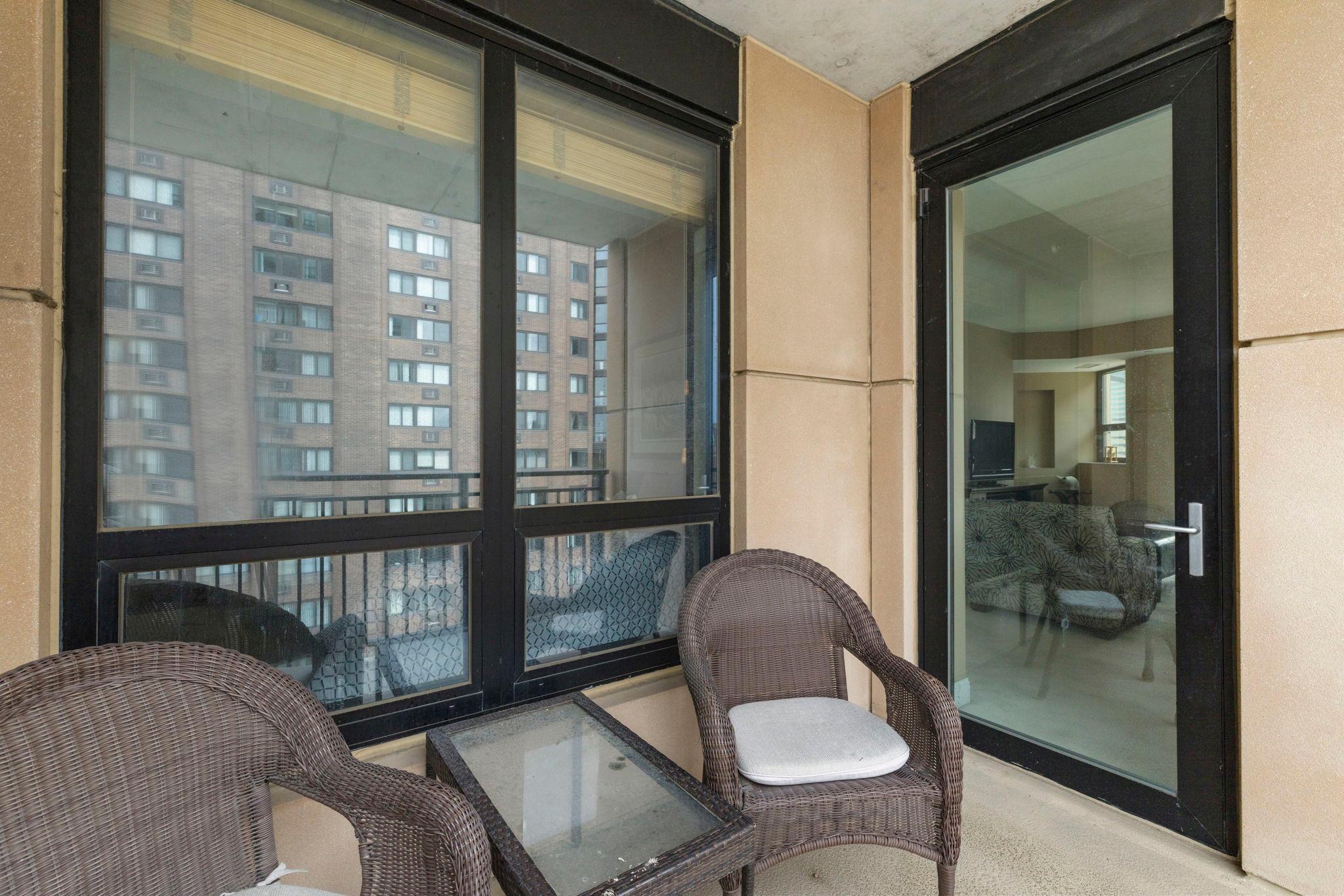 48-web-or-mls-100 3rd Ave S 705-116.jpg