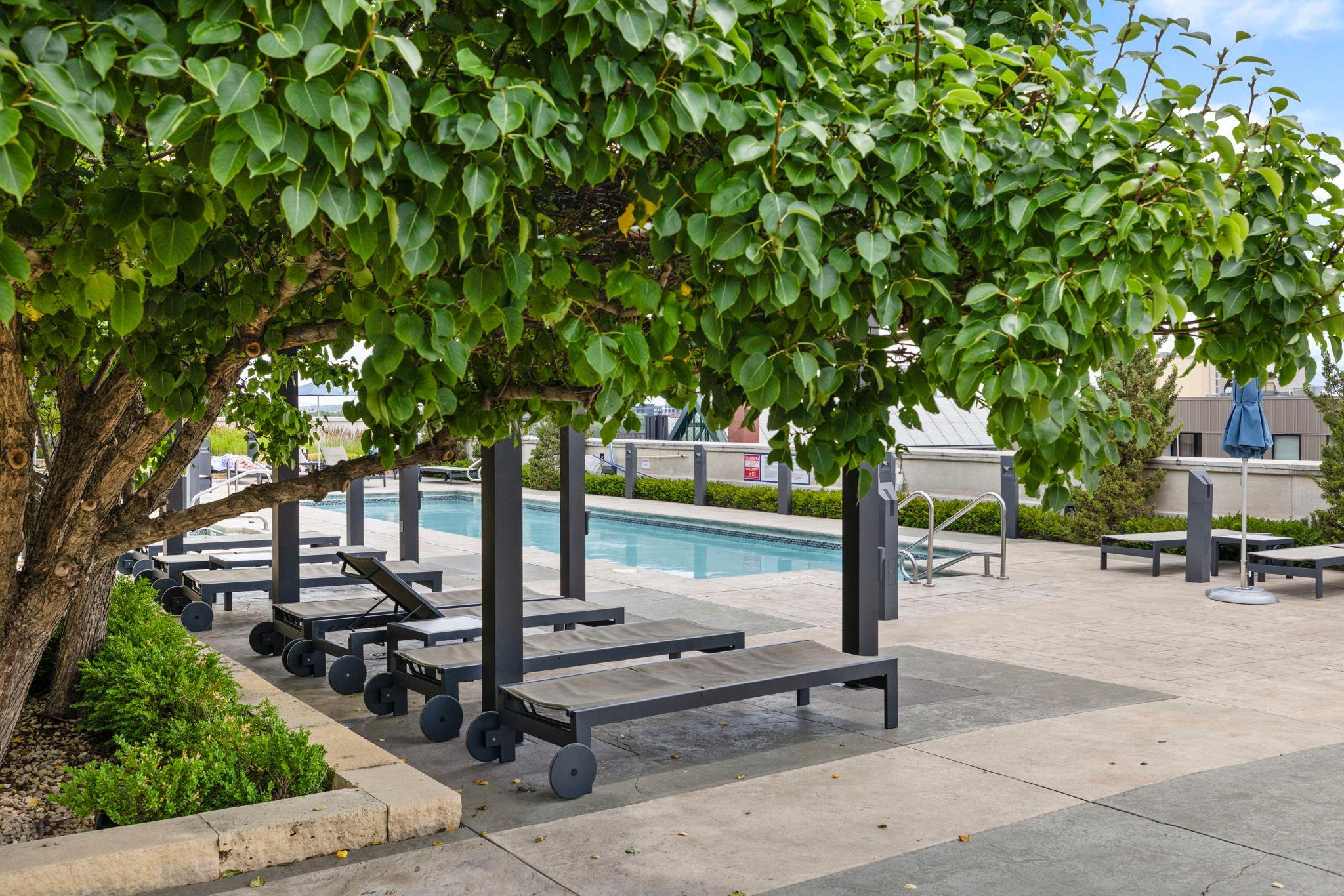 76-web-or-mls-100 3rd Ave S 705-212.jpg