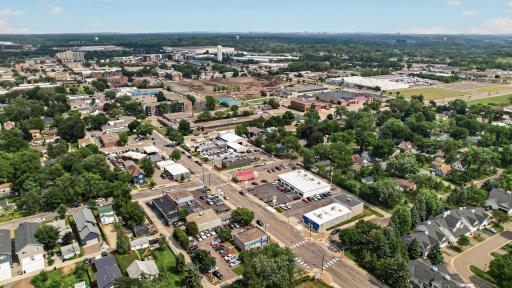 Downtown Hopkins - restaurants, breweries, bowling, boutiques and more!