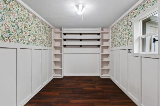 One of the car stalls has been converted to this cute room - the walls are temporary so you can easily change it back to a full garage.