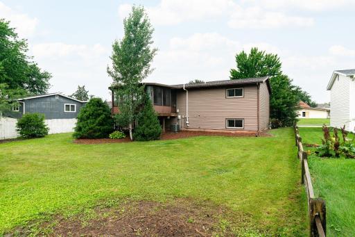 705 S 14th Street, La Crescent, MN 55947