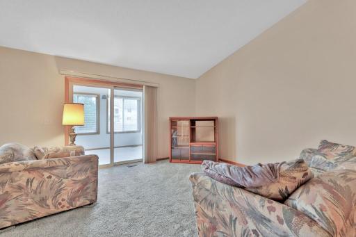 2674 Cutters Grove Circle, Anoka, MN 55303