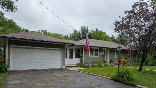 1301 Ridgeview Drive, Montevideo, MN 56265