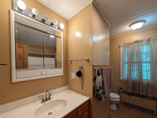 1301 Ridgeview Drive, Montevideo, MN 56265