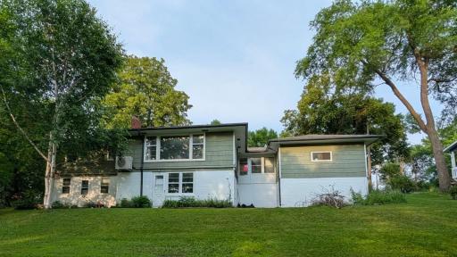 1301 Ridgeview Drive, Montevideo, MN 56265