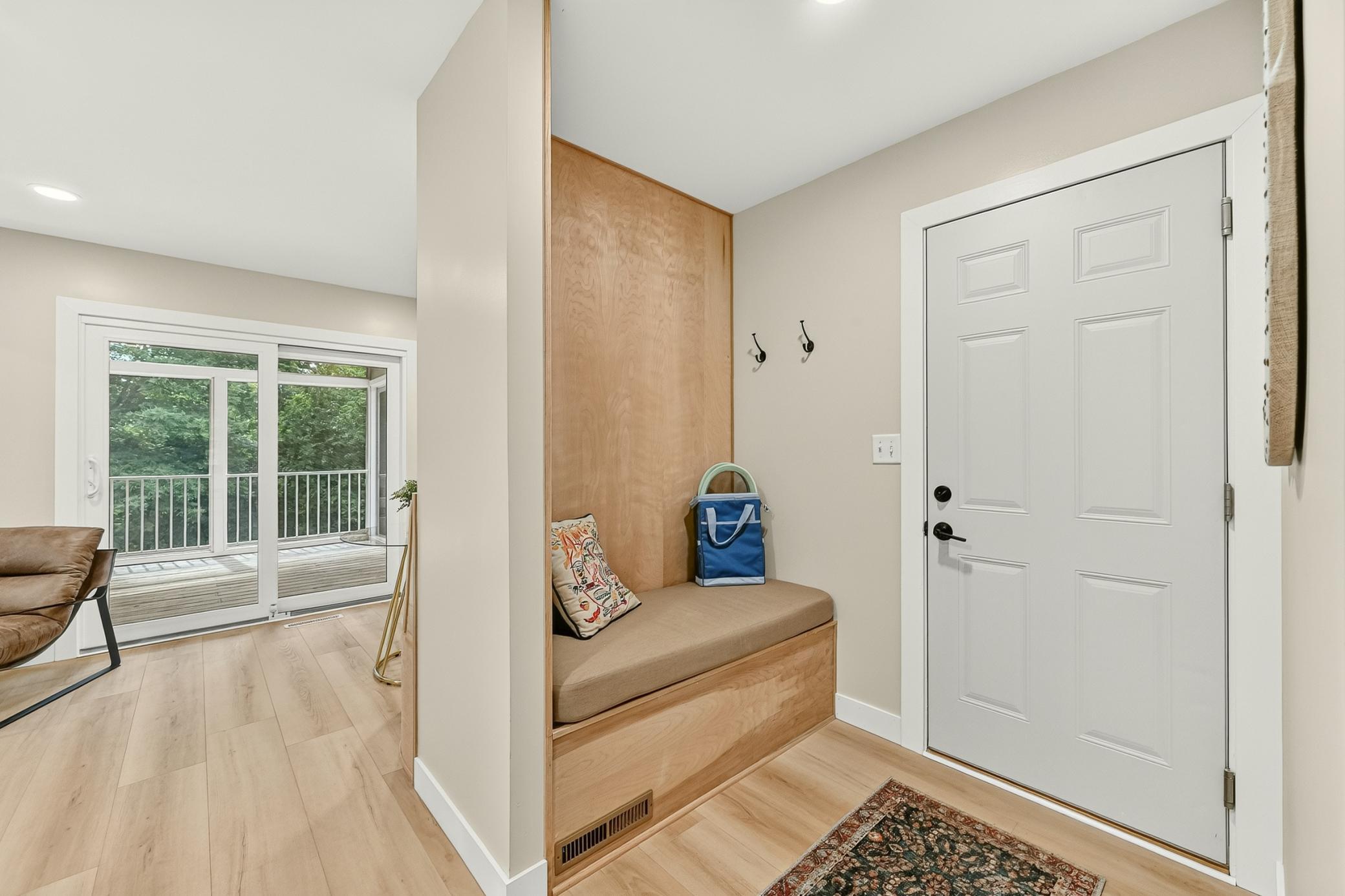 Garage Foyer