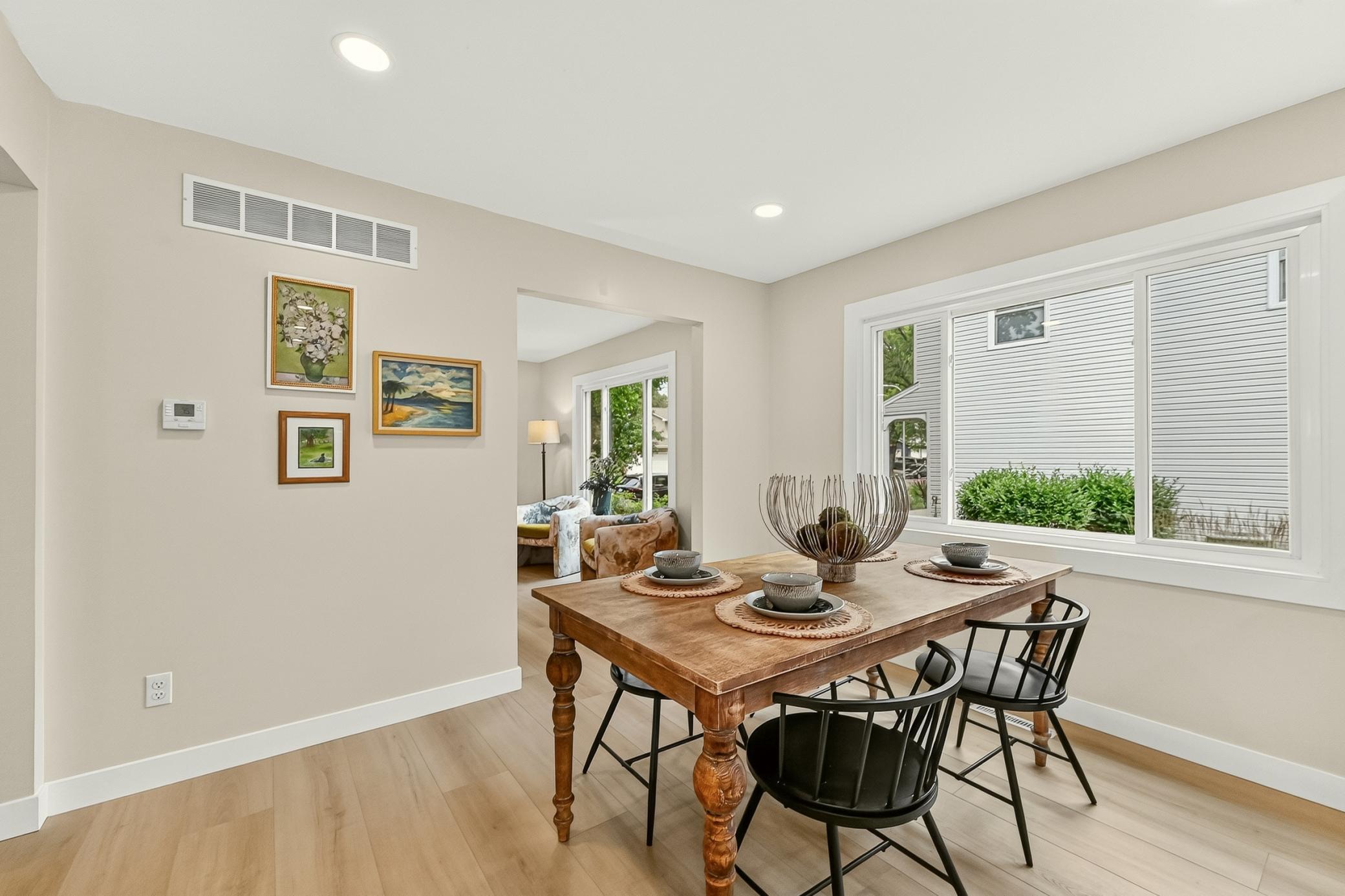 Dining Rm