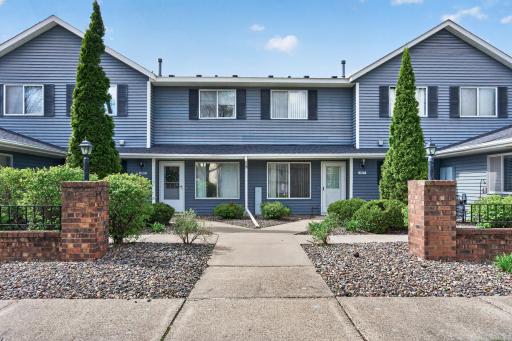 03_5973_Dellwood3_mls.jpg