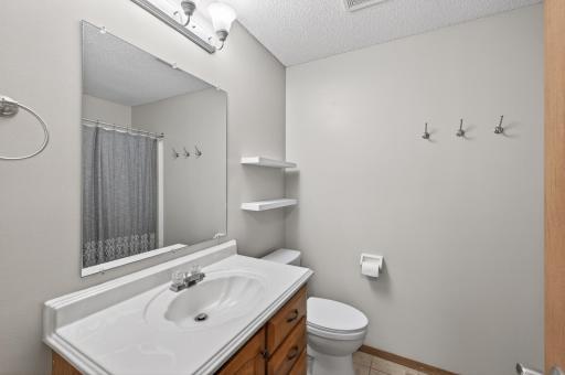 20_5973_Dellwood20_mls.jpg