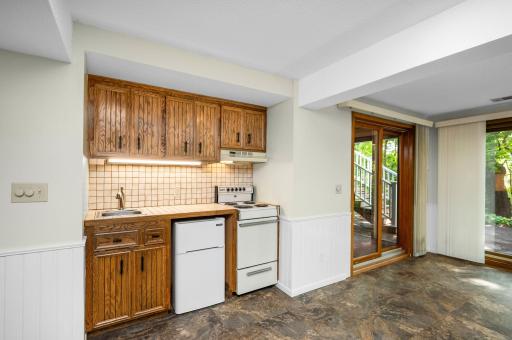 12050 48th Avenue N, Minneapolis, MN 55442
