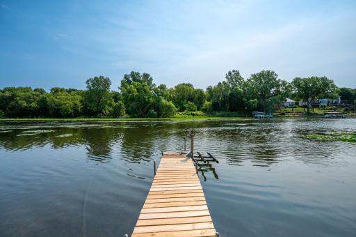 12050 48th Avenue N, Minneapolis, MN 55442