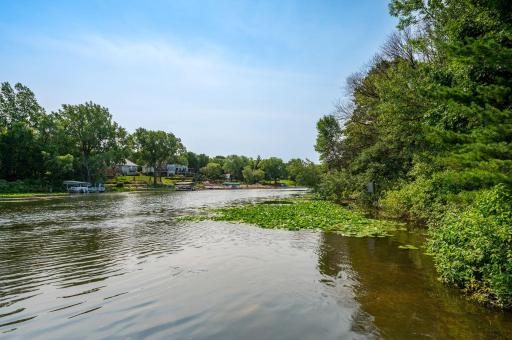 12050 48th Avenue N, Minneapolis, MN 55442