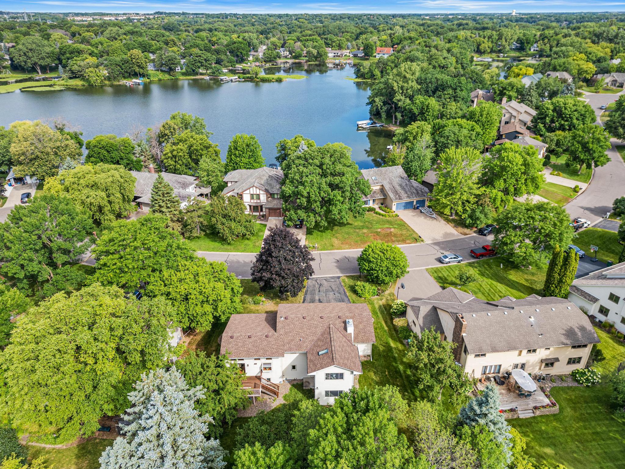 Views of Schmidt Lake out your front door