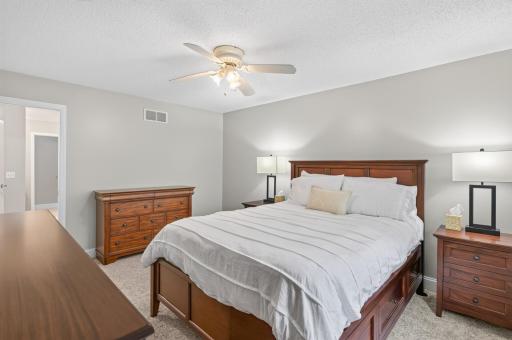 637 Crane Creek Lane, Eagan, MN 55121