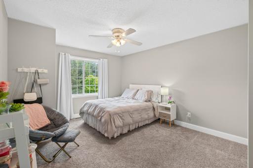 637 Crane Creek Lane, Eagan, MN 55121