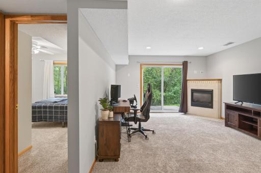 637 Crane Creek Lane, Eagan, MN 55121