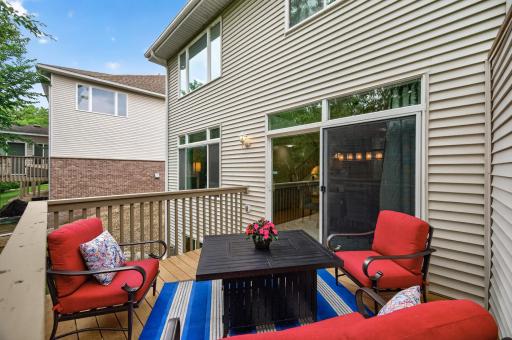 637 Crane Creek Lane, Eagan, MN 55121