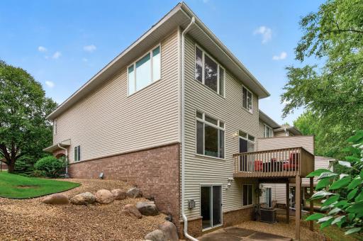 637 Crane Creek Lane, Eagan, MN 55121