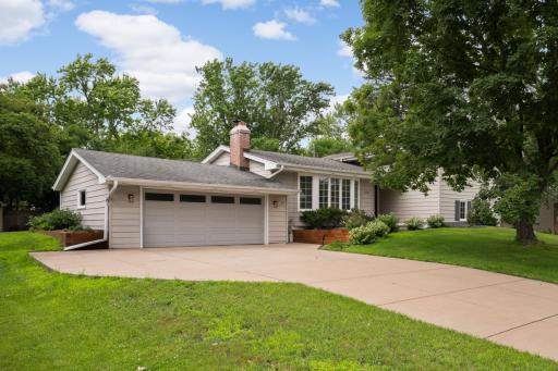6620 Limerick Lane, Minneapolis, MN 55439