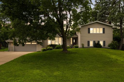 6620 Limerick Lane, Minneapolis, MN 55439
