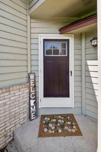 626 Hillside Drive Eagan