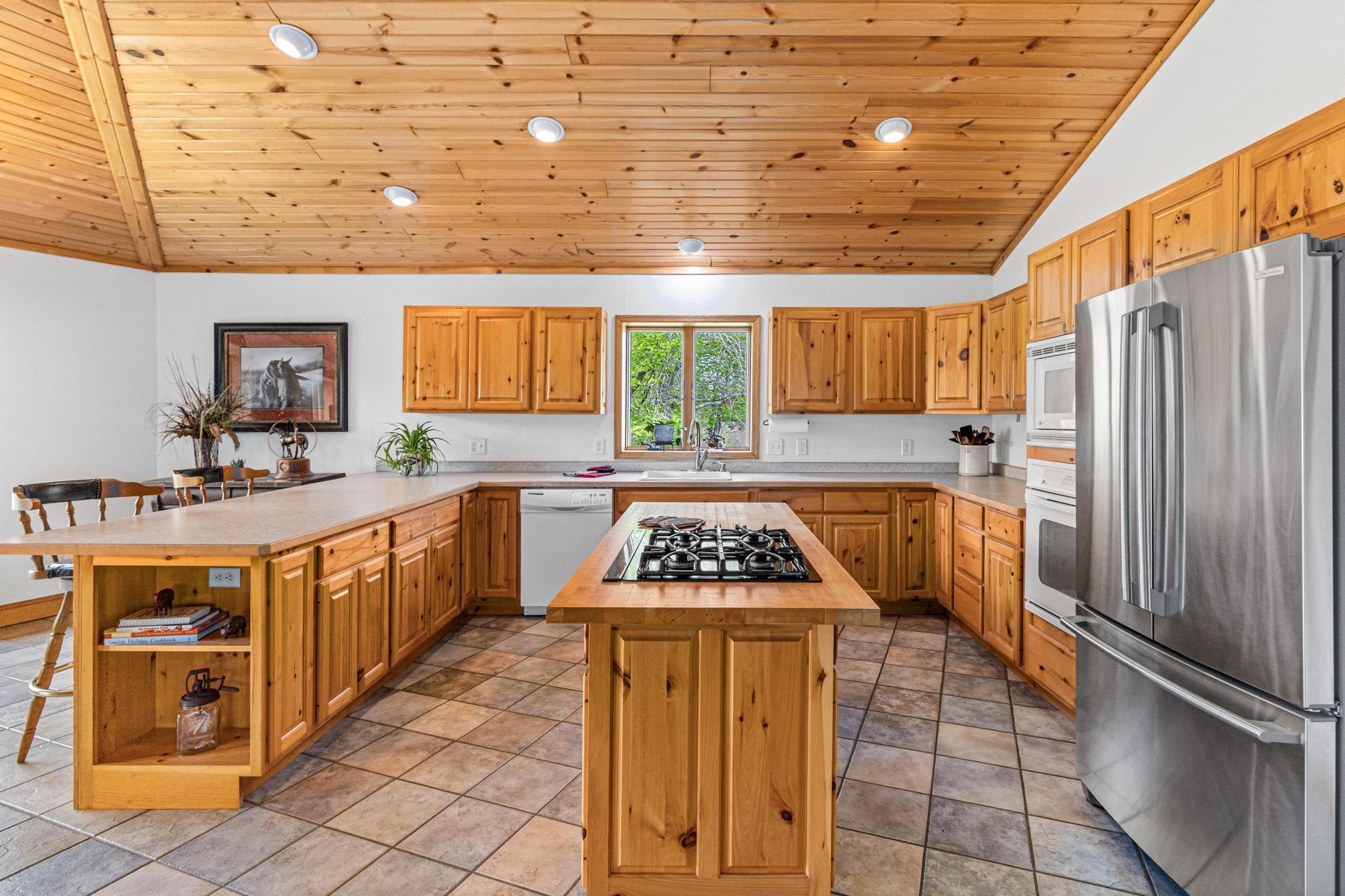 8304 180th Street W-10.jpg