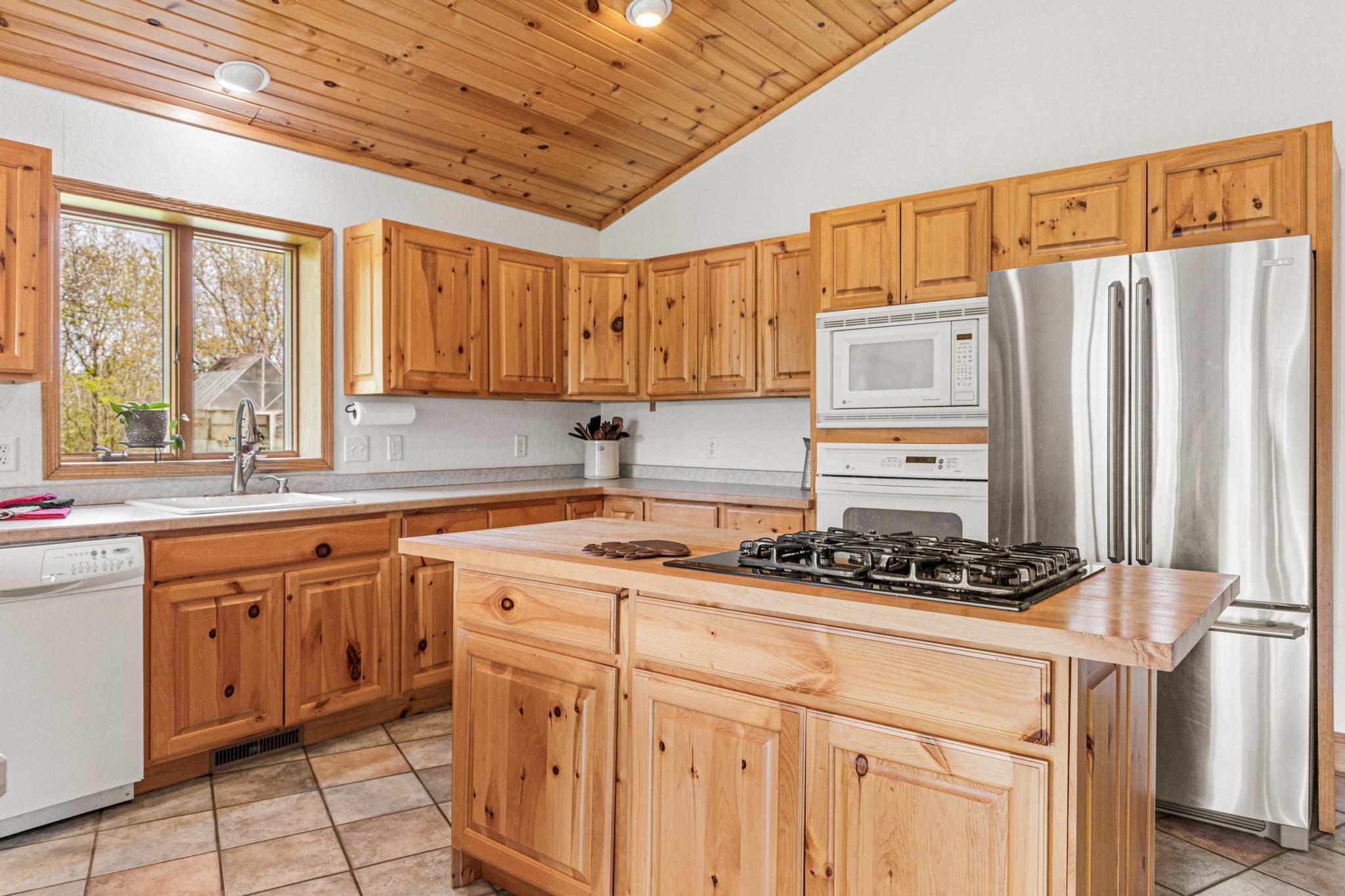 8304 180th Street W-14.jpg