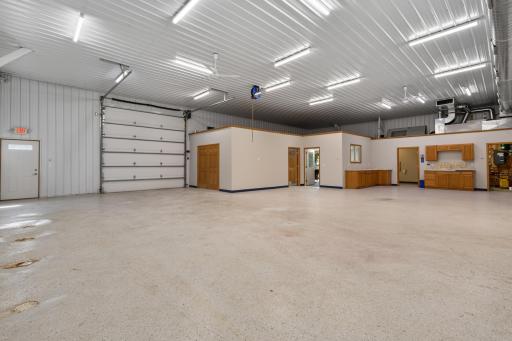 17991 Natchez Avenue, Prior Lake, MN 55372