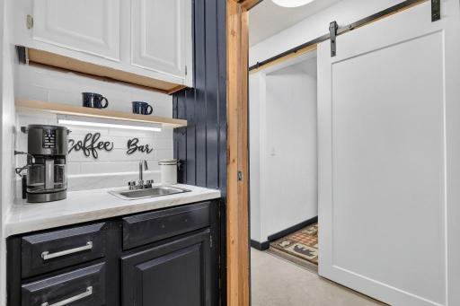 536 Quadna Mountain Road, Hill City, MN 55748