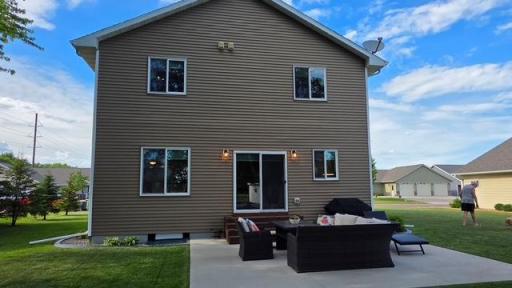 1005 Main Street E, Cleveland, MN 56017