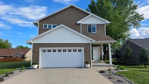 1005 Main Street E, Cleveland, MN 56017