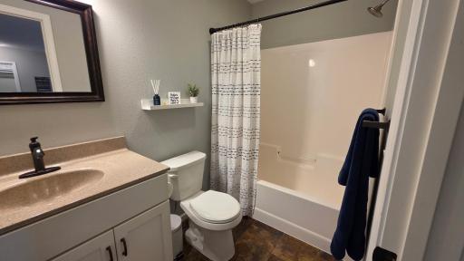 1005 Main Street E, Cleveland, MN 56017