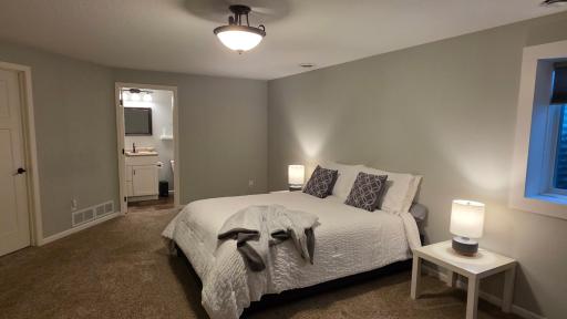 1005 Main Street E, Cleveland, MN 56017