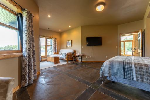 A7409993-HDR.jpg